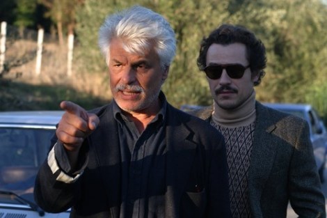 michele-placido-e-stefano-accorsi-sul-set-di-romanzo-criminale-18630